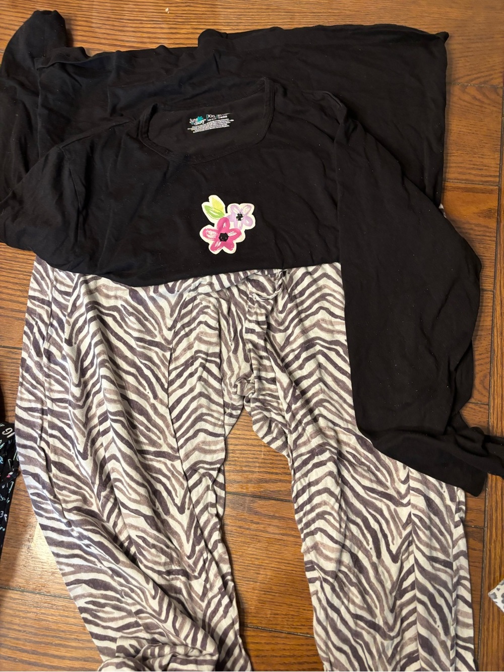 Black Floral-Appliqué Top & Zebra-Print Pajama Set